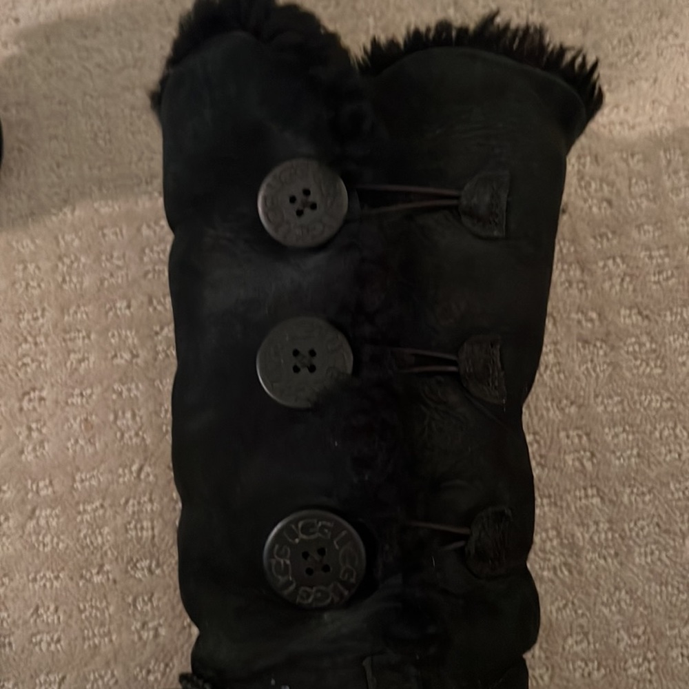 🎉HP🎉UGG BAILEY BUTTON TRIPLET II BOOT SIZE 6 BLACK - Picture 5 of 15